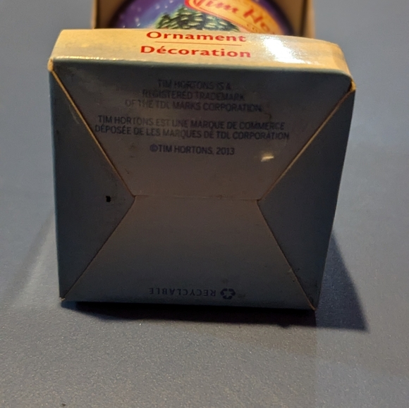 TIM HORTONS 2013 Winter Fun Coffee Cup Christmas Tree Ornament - Picture 5 of 5